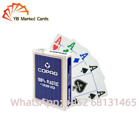 Apoyos de juego de Copag del póker plástico negro de los naipes 54 naipes 58*88m m